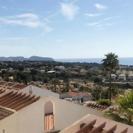 Pool Paradise דירה