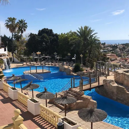 Pool Paradise דירה